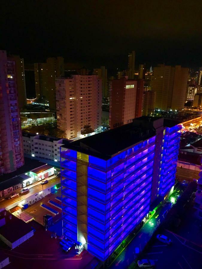 Piscis Of The Sea Benidorm Apartment Exterior foto